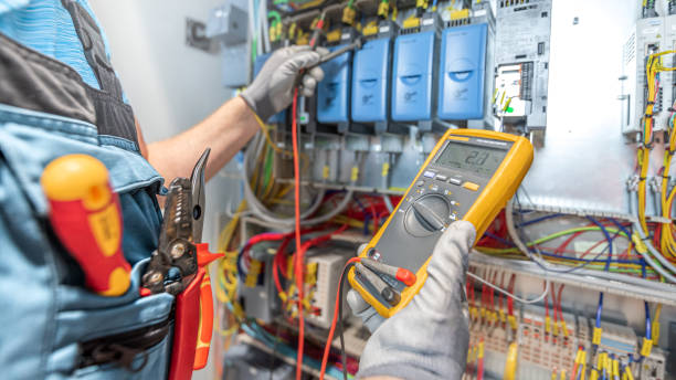 Best Local Electrician Companies  in Parsons, KS